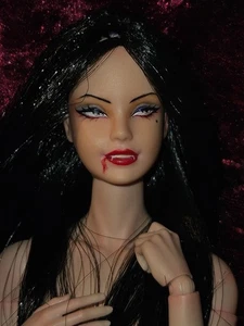 Barbie Vampire head only OOAK - Picture 1 of 6