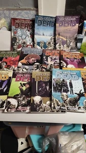 The Walking Dead Graphic Novel Volume 1-18 Image Comics Soft Cover Lot of 12. C1 - Picture 1 of 9