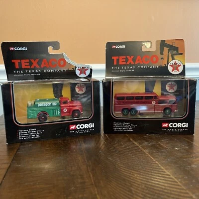 Corgi 2001 - GMC PD-4501 Scenicruiser Bus Diecast - Texaco Petroleum Products - Image 1 of 4