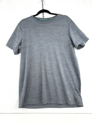 Tek Gear T-Shirt Men's Large Gray Dry Tek Active Wear Gym Casual - Image 1 of 4