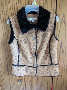County Clothing Company Medium Fake Suede/Fur Vest Tan/Black Pockets - Picture 1 of 7