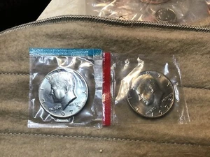 1973 P,D Kennedy Half Dollars ~ Uncirculated Coins Original Mint Cello, 2 coins - Picture 1 of 1