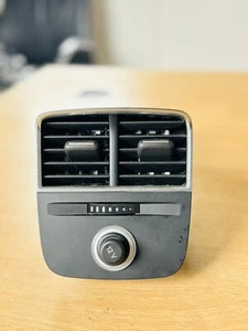 2017 Genuine Audi A3 Rear Centre Air Vent - Picture 1 of 7