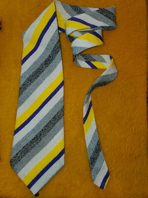 ALPI ~VINTAGE 1970s ~MENS WOOL TIE ~BELLYWARMER STRIPES #2 ~ CREPE TEXTURE ~ 54" - Image 1 of 4