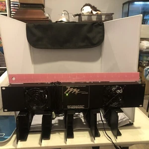 Middle Atlantic UQFP-2 Dual Exhauste Intak Fan Panel Black - Picture 1 of 6