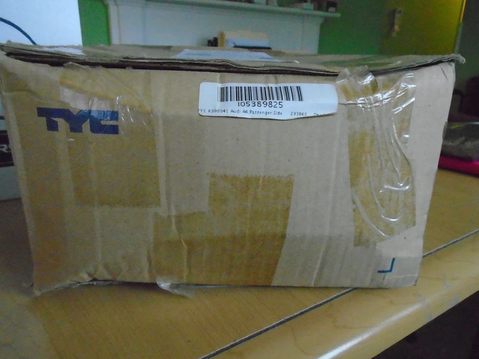 ESPEJO RETROVISOR LATERAL PASAJERO AUDI A4 TYC 8300041 se adapta a 02-08 audi a4 Foto 1 de 1