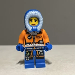 Lego City Female Arctic Explorer Minifigure / Lego City Minifig - Picture 1 of 5