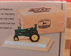 New 1934 John Deere Model A Tractor Farmer Wood Box Display Board 1/64 50th Ertl - Picture 1 of 6