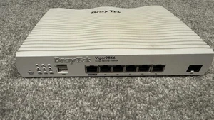 DrayTek Vigor 2866 ADSL/ADSL2 Security Firewall Router z zasilaczem i mocowaniem w szafie - Zdjęcie 1 z 2