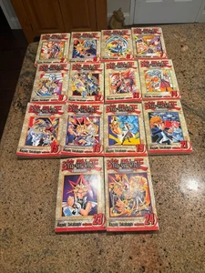 LOT of 14 YU-GI-OH! Duelist Manga Books Volumes VIZ Shonen Jump - Picture 1 of 8