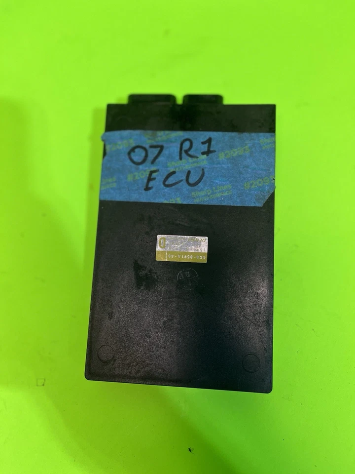 2007-2008 YAMAHA YZF R1 ECU КОМПЬЮТЕРНЫЙ МОДУЛЬ ОТЛИЧНОМ РАБОЧЕМ СОСТОЯНИИ. Б/У от оригинального производителя. - Изображение 1 из 3