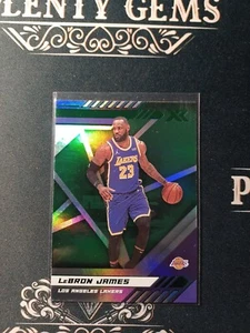 Baloncesto Chronicles XR 2020-21 Lebron James Green Holo Foil #289 LA Lakers  - Imagen 1 de 2