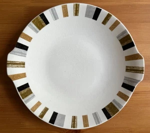 VINTAGE / RETRO MIDWINTER QUEENSBERRY PATTERN - CAKE PLATE (24 cm) - Picture 1 of 3