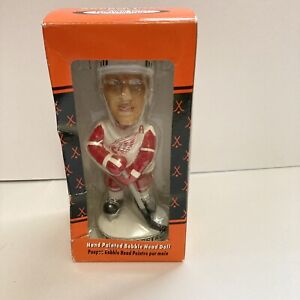 Nicklas Lidstrom-NHL Detroit Red Wings-Bobbledobble Hand Painted Bobble Head