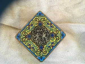 chinese yellow cloisonne and carved jade mounted box - Picture 1 of 7