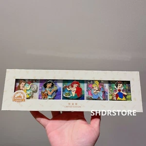 Disney Pin Limited 300 princess belle ariel snow white cinderella disneyland - Picture 1 of 3