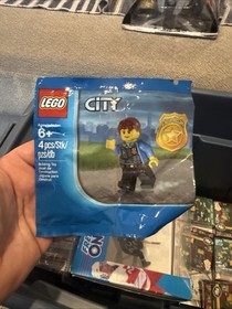 2012 LEGO CITY: Chase McCain 5000281 Polybag