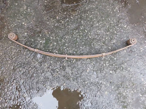 Morris Marina Saloon, Coupe Rear Leaf Spring - Picture 1 of 2