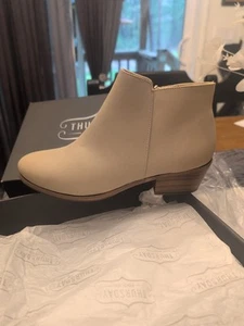 Thursday Boot Co Daisy Downtown Beige Womens Ankle Leather Bootie 8.5 Fits 7.5 - Picture 1 of 7