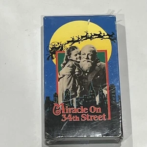 Vintage 1991 Miracle On 34th Street 1947 Christmas Movie Sealed Torn Plastic  - Picture 1 of 15