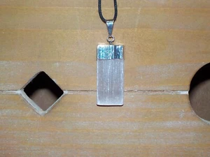 Selenite Pendent with a Silver Plated Top NEW Reiki Charged white healing light - Picture 1 of 12