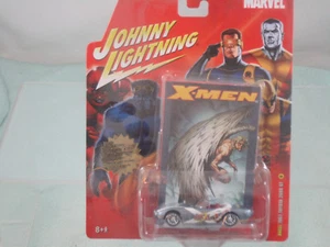 1967 Toyota 2000 GT "Angel" 1:64 MARVEL Series X-MEN W/ POSTER - Picture 1 of 2