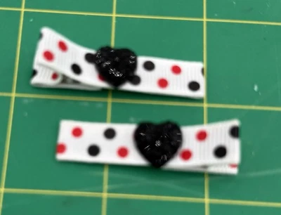 2 Handmade Black Heart Valentine Barrette Hair Clips - Image 1 of 3