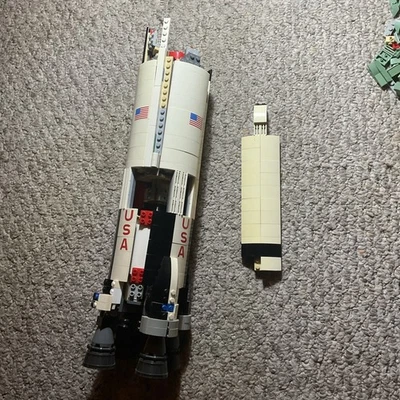 lego ideas nasa apollo saturn v 21309 Incomplete - Image 1 of 4