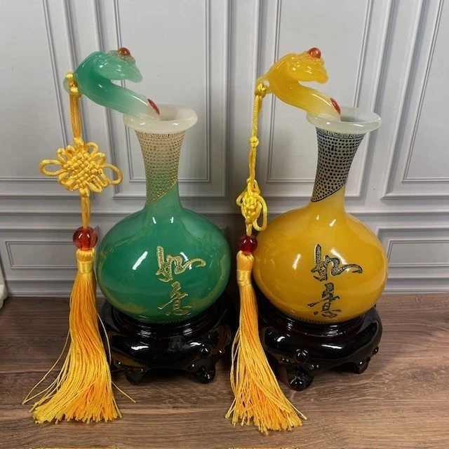 Juego de 2 borlas de nudo de la suerte adorno de calabaza Ruyi de resina china Foto 1 de 4
