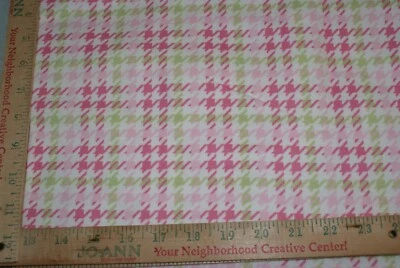 Pink+ Houndstooth Craft Flannel Cotton Fabric Robert Kaufman Fast Ship 31 x 42" - Image 1 of 3