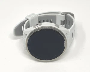Garmin Forerunner 965 Bisel de Titanio con Piedra Blanca y Banda de Silicona GPS Usado - Imagen 1 de 4