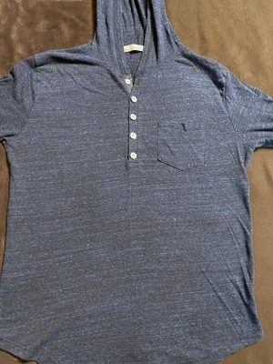 Sudadera con capucha Henley Threads 4 Thought para hombre azul marino oscuro/negro patrón dobladillo curvo medio Foto 1 de 4