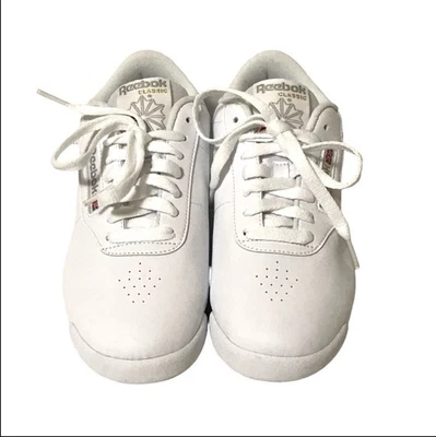 Zapatillas deportivas Reebok clásicas princesa talla 6,5 anchas blancas atléticas para caminar nuevas sin etiquetas Foto 1 de 4