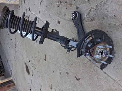 Chevrolet Trax 2025 conductor rodilla delantera izquierda 3095717 Foto 1 de 4