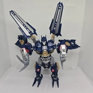 Transformers Revenge of the Fallen Gathering at the Nemesis Soundwave - Picture 1 of 4