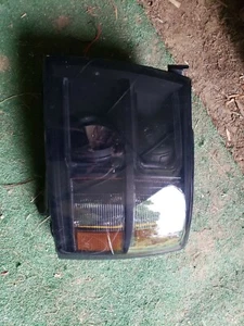 For 07-13 Siverado 1500 2500HD 3500HD LED Black Smoke Headlight ,drivers side - Foto 1 di 3