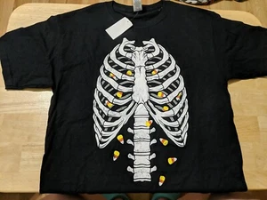 New Boys Size XL Halloween  T-shirt By Gildan - Picture 1 of 2