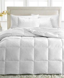 Dream Comfort by Martha Stewart Medium Weight Down Alternative Comforter - TWIN - Picture 1 of 1