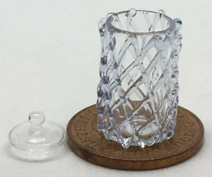 Dolls House Glass Jar With a Light Blue Pattern And a Top 1:12 Scale G416 tumdee - Bild 1 von 6