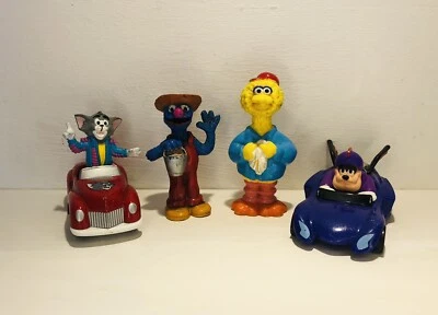 1990s Collectibles Toys Mini Figures Tom & Jerry Corgi.Sesame Street Wacky Races - Image 1 of 4