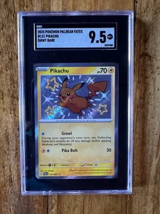 POKEMON TCG - PALDEAN FATES - PIKACHU BRILLANTE 131/091 - SGC 9.5 - Imagen 1 de 2