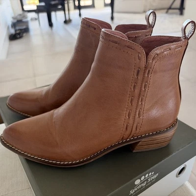 Spring Step Women's MARSAL-CA Polished Leather Ankle Boots Size 39 - Image 1 of 4