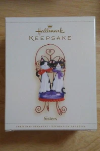 Ornamento ricordo Hallmark 2006 - Sorelle - Foto 1 di 2