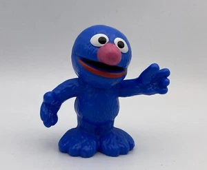 Figura de PVC Hasbro GROVER Blue Muppet Sesame Street Workshop Cake Topper - Imagen 1 de 2
