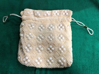 BOLSO DE MANO BOLSO MONEDERO VINTAGE AÑOS 50 MR. JONAS con cuentas blanco crema cordón Foto 1 de 4