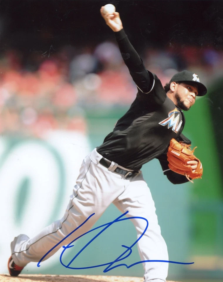 FOTO 8X10 FIRMADA AUTOGRAFIADA POR HENDERSON ALVAREZ MIAMI MARLINS Foto 1 de 1