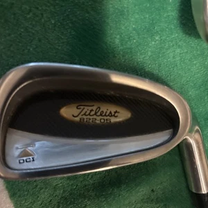 Titleist DCI 822 OS - 6 Iron - Regular Flex Graphite Shaft - RH r-flex golf club - Picture 1 of 9