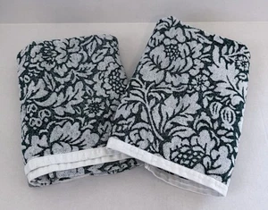 "Juego de 2 toallas de baño de jardín Anthropologie verde azulado cosecha texturizadas florales 54"" x 30""" - Imagen 1 de 14