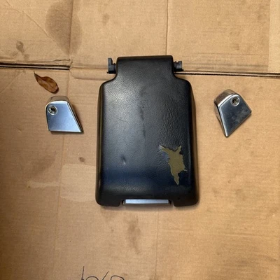 Land Rover LR3 2005-2009 consola central reposabrazos tapa negro Foto 1 de 2