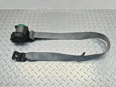 00-06 GMC YUKON XL SUBURBAN PASSENGER 2ND ROW SEAT BELT RETRACTOR OEM 89022615 Foto 1 de 4